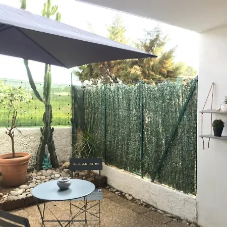 Studio Piscine Terrasse A 5min Plage