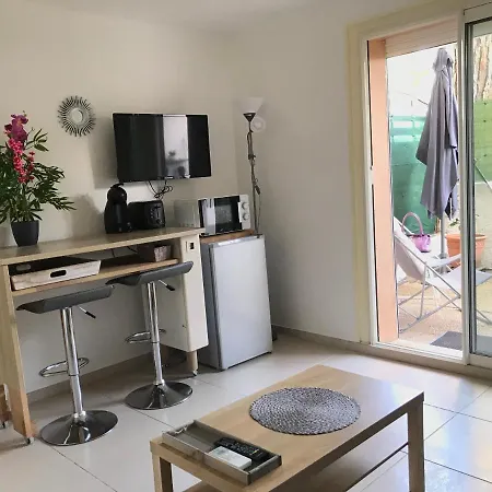 Studio Piscine Terrasse A 5min Plage Lejlighed Antibes