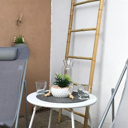 Studio Piscine Terrasse A 5min Plage